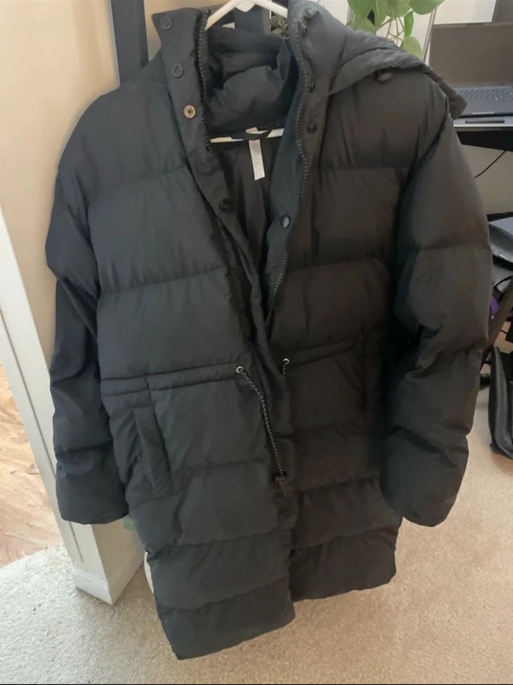 Fabletics Women's Black Long Puffer Coat with Hood - Picture 3 of 4